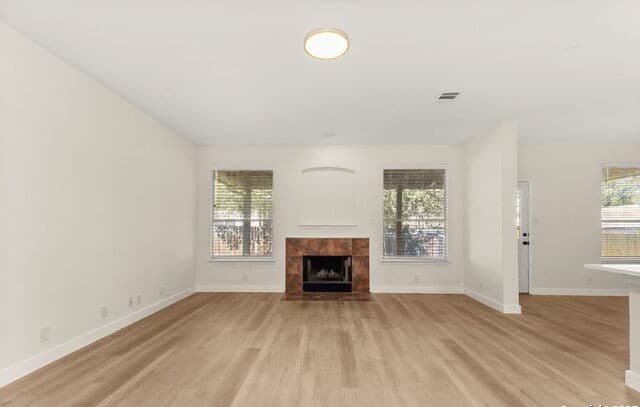 4-bedroom rental at 570 American Flag in Schertz, TX — photo 5