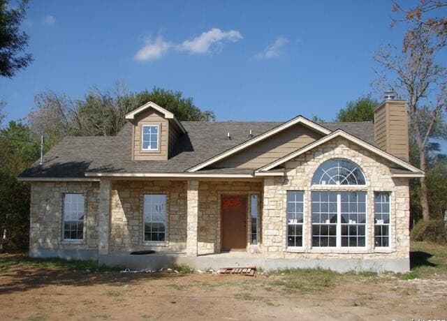 3-bedroom rental at 7307 Tiff Nichole in Von Ormy, TX — photo 1