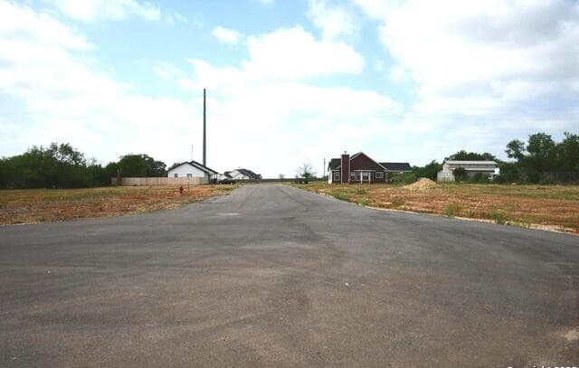 3-bedroom rental at 7307 Tiff Nichole in Von Ormy, TX — photo 3