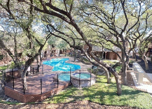 3-bedroom rental at 10955 Wurzbach Unit 403 in San Antonio, TX — photo 1