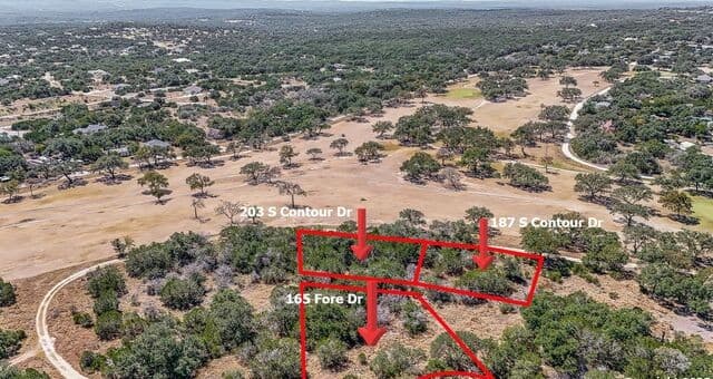 rental at 203 Contour in Spring Branch, TX — photo 3