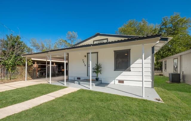 3-bedroom rental at 7218 Luna Ct in San Antonio, TX — photo 4