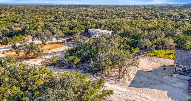 rental at 1044 Ken Wayne Dr in Spring Branch, TX — photo 1