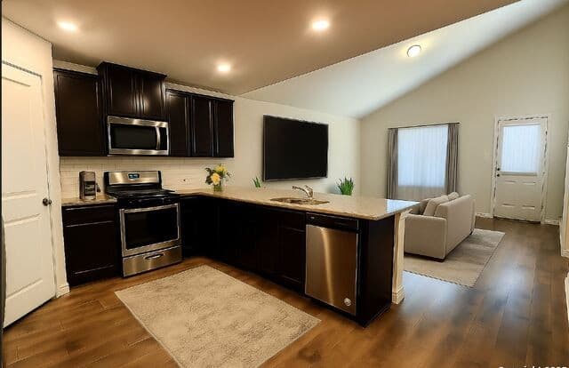4-bedroom rental at 13314 Wood Sedge in San Antonio, TX — photo 3