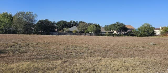 rental at 813 Toepperwein in Converse, TX — photo 1