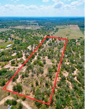 rental at 650 Patton Rd in Somerset, TX — photo 1