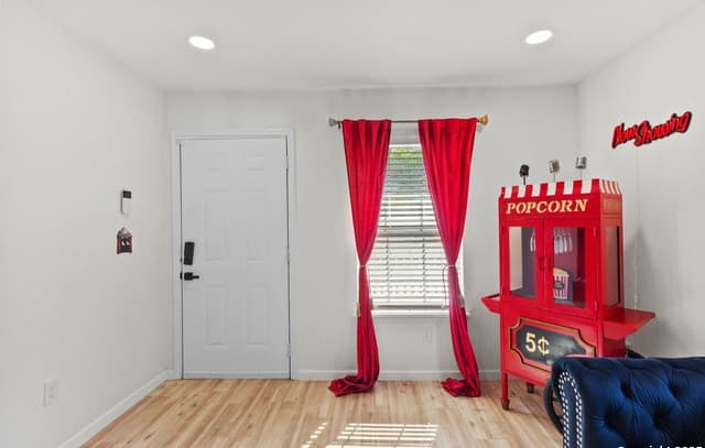 3-bedroom rental at 1923 Dawson in San Antonio, TX — photo 4