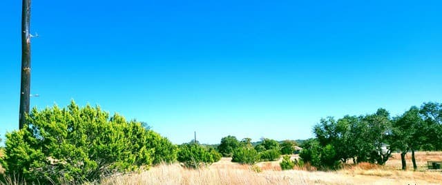 rental at 109 Manuel Herrera in Blanco, TX — photo 1