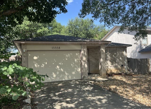 4-bedroom rental at 5407 Stormy Sunset in San Antonio, TX — photo 2