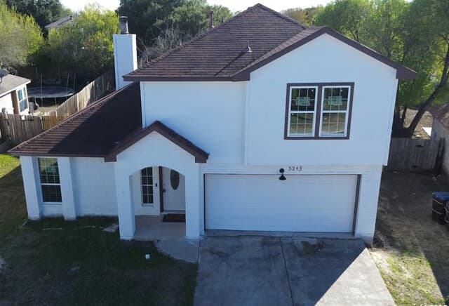 3-bedroom rental at 5243 Fountain LK in San Antonio, TX — photo 1