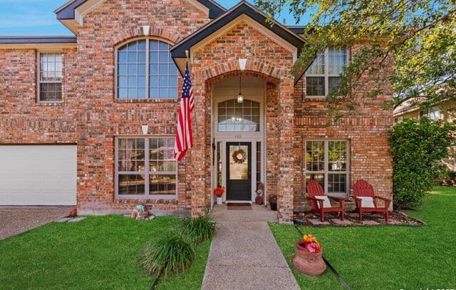 Home for sale at 1111 Venado Vista in San Antonio, TX — photo 2