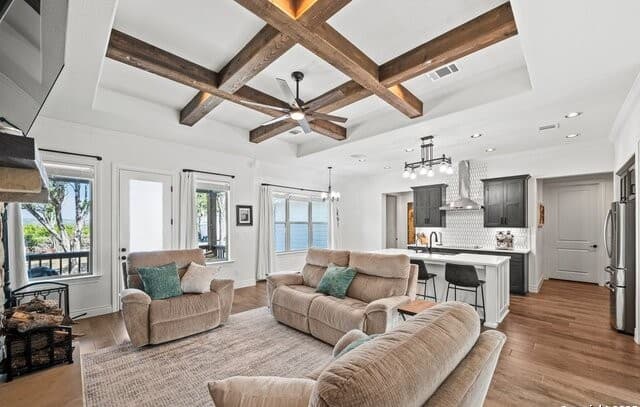 Home for sale at 267 Eagle Rock in Spring Branch, TX — photo 2