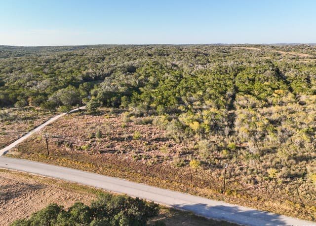 rental at LOT 179 Valley Oaks Ranch in Hondo, TX — photo 5