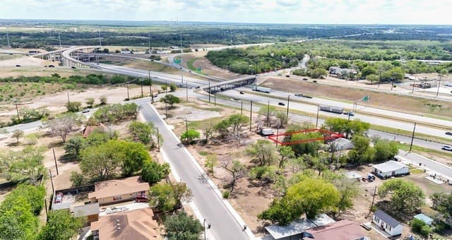 rental at 435 Esma St in San Antonio, TX — photo 4