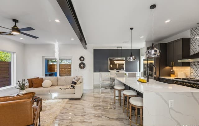 Home for sale at 225 Madison in San Antonio, TX — photo 3