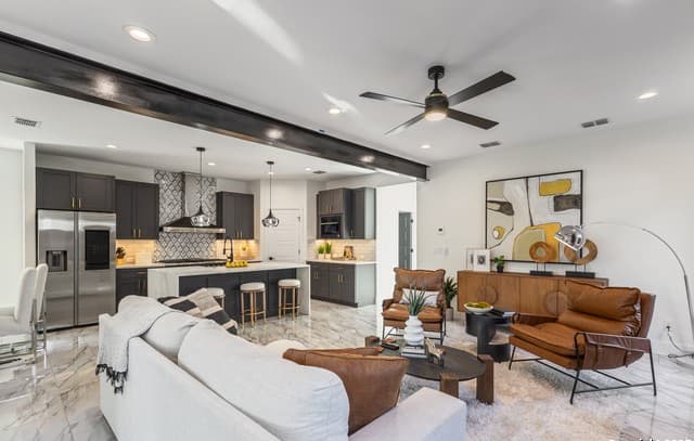 Home for sale at 225 Madison in San Antonio, TX — photo 4