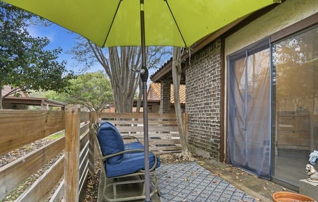 2-bedroom rental at 139 Caleta Beach in San Antonio, TX — photo 5