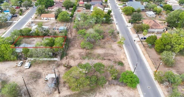rental at 431 Esma St in San Antonio, TX — photo 4