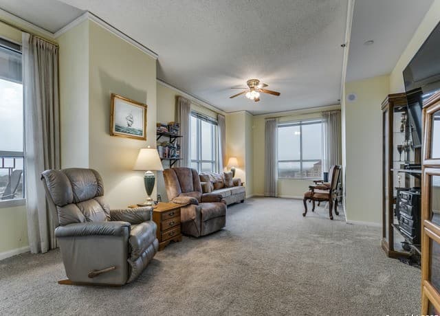 2-bedroom rental at 1 Towers Park Ln Unit 1511 in San Antonio, TX — photo 5