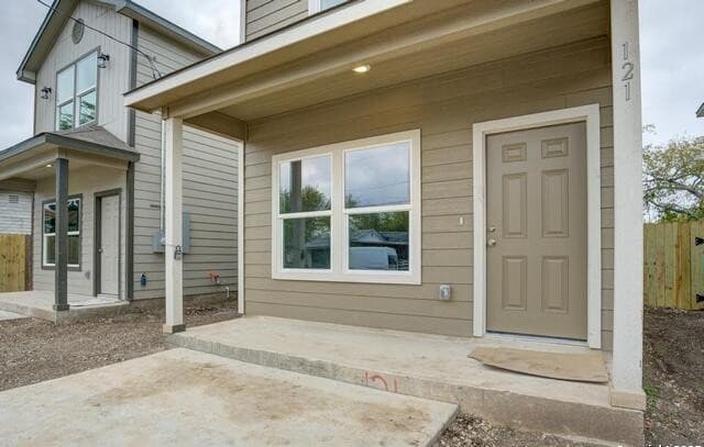 2-bedroom rental at 123 Lawton in San Antonio, TX — photo 4