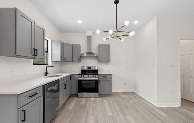 rental at 627 S Olive St, #102 in San Antonio, TX — photo 4