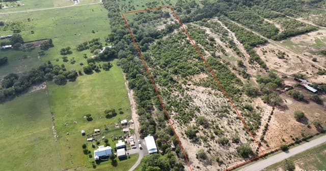 rental at TBD Pittman Rd in St Hedwig, TX — photo 4