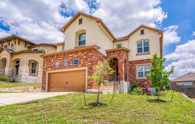 4-bedroom rental at 1438 Rock Dove in San Antonio, TX — photo 3