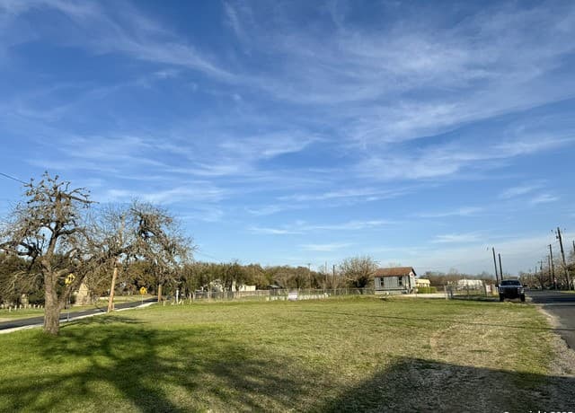 rental at 119 Ebner in Boerne, TX — photo 2