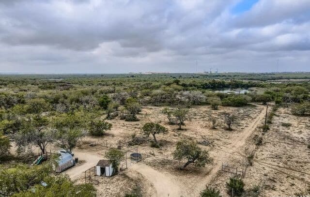 rental at 10323 Moursund Blvd #8 in San Antonio, TX — photo 4