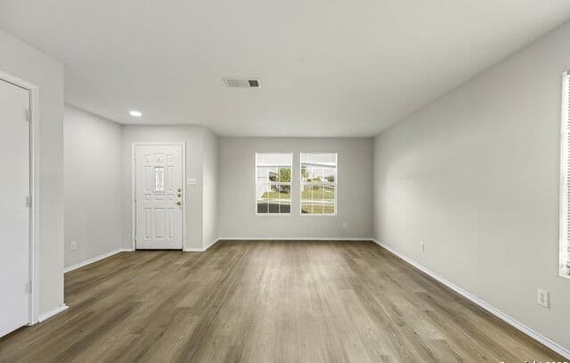 4-bedroom rental at 117 Willow Cove in Cibolo, TX — photo 4