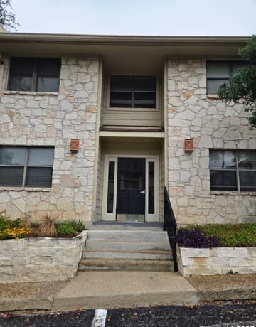 1-bedroom rental at 7738 Chambers Rd Unit 1101 in San Antonio, TX — photo 1