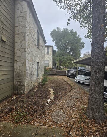 2-bedroom rental at 3420 Turtle Village Unit 704G in San Antonio, TX — photo 4