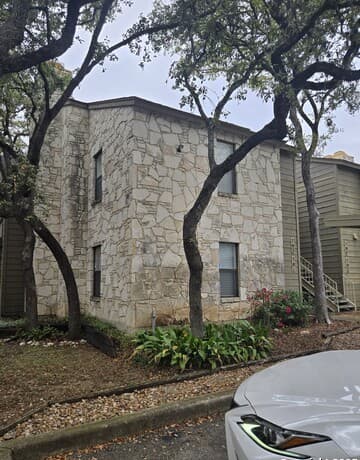 2-bedroom rental at 3420 Turtle Village Unit 704G in San Antonio, TX — photo 5