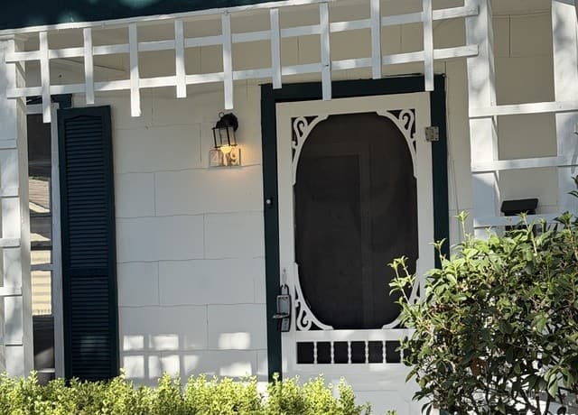 2-bedroom rental at 419 Walton in San Antonio, TX — photo 2