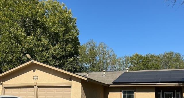 4-bedroom rental at 2335 Oriley in San Antonio, TX — photo 2
