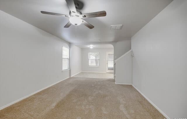 4-bedroom rental at 9427 Velvet Spring in San Antonio, TX — photo 4