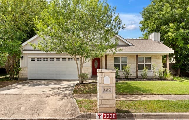 4-bedroom rental at 315 Canton Chase in Cibolo, TX — photo 1