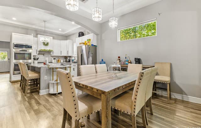 4-bedroom rental at 626 Gould in San Antonio, TX — photo 5