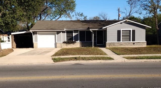 3-bedroom rental at 2625 Woodlawn in San Antonio, TX — photo 1