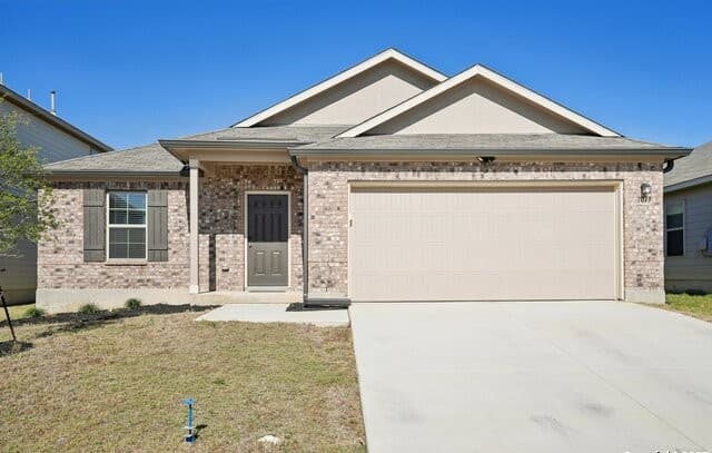 3-bedroom rental at 7019 Vista Loop in San Antonio, TX — photo 2