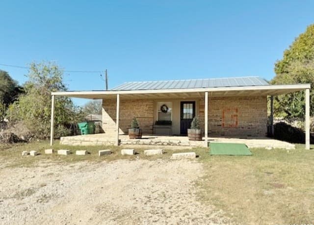Home for sale at 11 Main St in Blanco, TX — photo 3