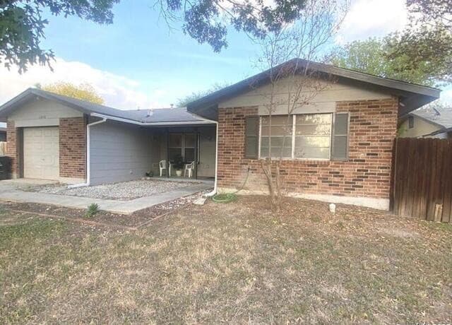 3-bedroom rental at 6418 Timberhill in San Antonio, TX — photo 1