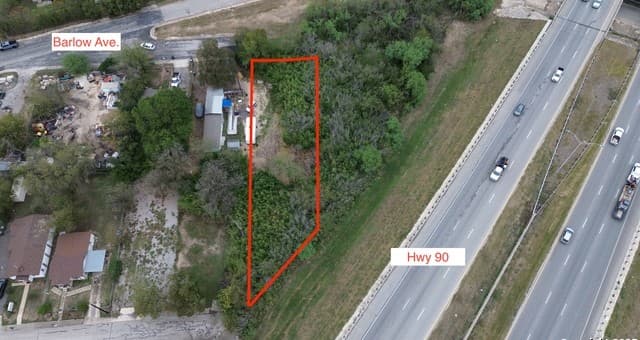 rental at 122 Barlow Ave in San Antonio, TX — photo 3