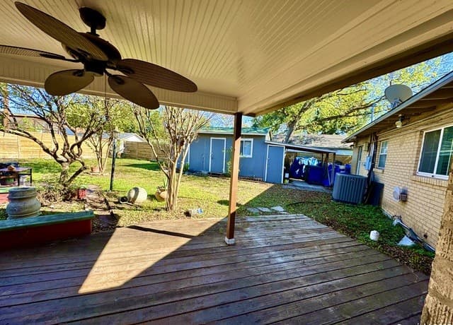 3-bedroom rental at 391 Quentin in San Antonio, TX — photo 4