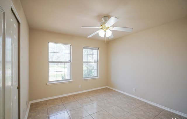 3-bedroom rental at 7703 Wexford Square in San Antonio, TX — photo 4