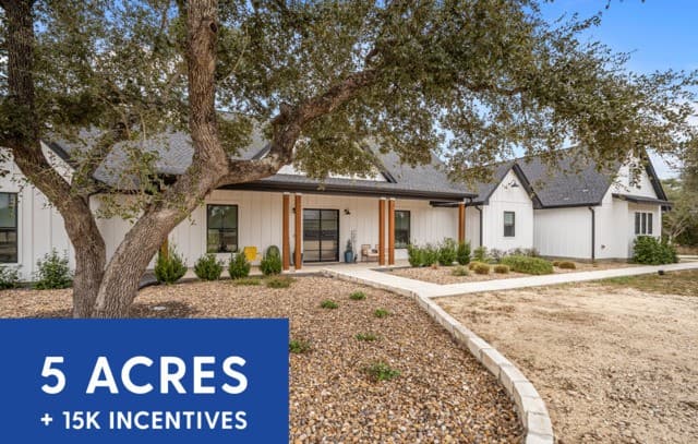 3-bedroom rental at 209 River Ridge in Boerne, TX — photo 1