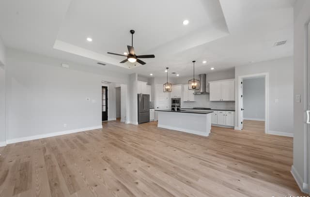 3-bedroom rental at 204 Azalea Alley in Castroville, TX — photo 4