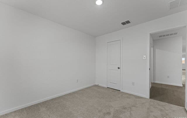 4-bedroom rental at 7702 Nessie Trails in San Antonio, TX — photo 5