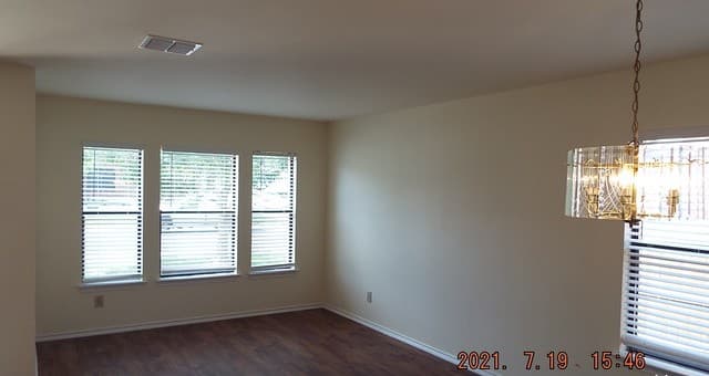 3-bedroom rental at 6311 Encanto Point in San Antonio, TX — photo 3