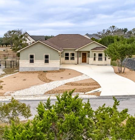 Home for sale at 110 Moses Hughes in Blanco, TX — photo 4